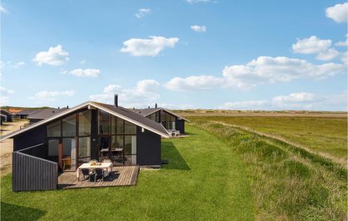  Beautiful Home In Ulfborg With House Sea View in Thorsminde