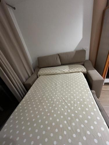 Brand new studio apartment