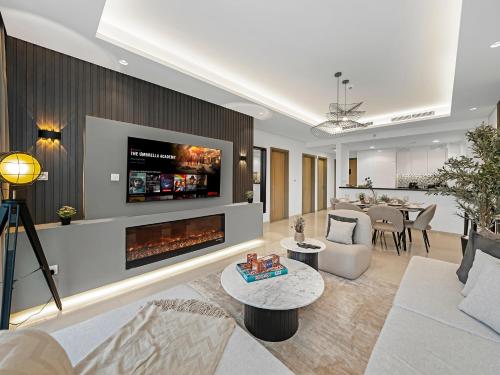 WonderfulStay at Paramount Residences - Highest Infinity Pool - Burj Khalifa View - Brand New Luxury Apartments, Dubai (photo 8)