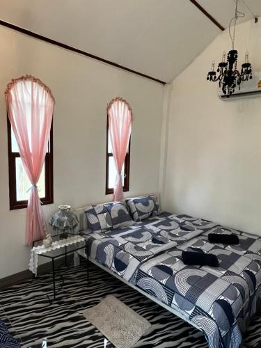 Cozy breezing countryside Pet Cozy breezing countryside Pet