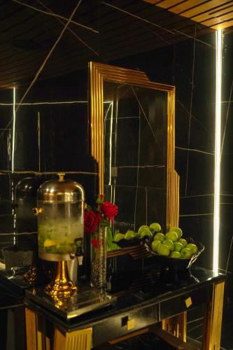 สระว่ายน้ำ, فندق بغداد Baghdad International Hotel in กรุงแบกแดด