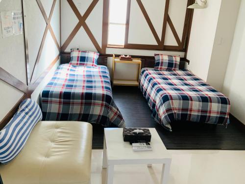 Twin Room with Private Bathroom