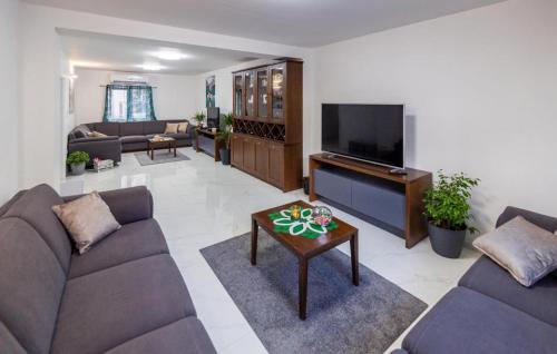 Beautiful Home In Slivno in Slivno