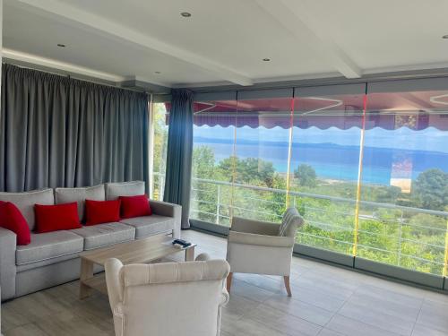 The Beach House - Apartments & Studios 2