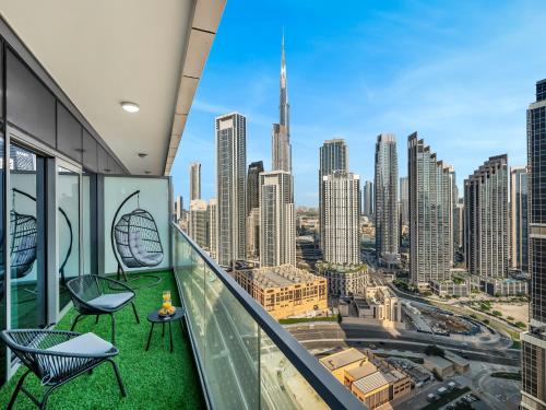 WonderfulStay at Paramount Residences - Highest Infinity Pool - Burj Khalifa View - Brand New Luxury Apartments, Dubai (photo 4)