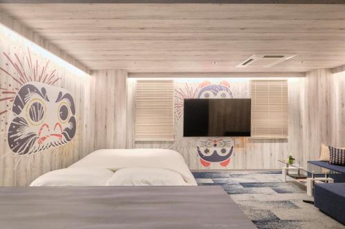 room detail thumbnail 2