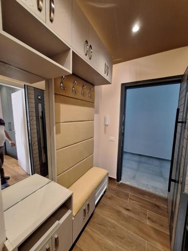 Vila L 2 Studio, Tirana (Foto 10)