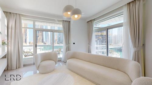 Luxurious Apartment with Marina Views, Dubaï (photo 3)
