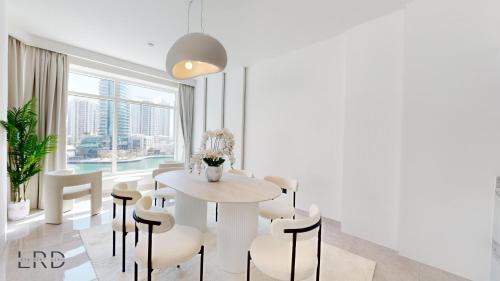 Luxurious Apartment with Marina Views, Dubaï (photo 4)