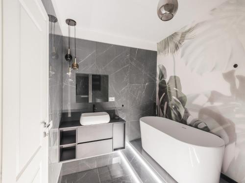 The Best Rent - Charming two-bedroom apartment near the Vatican, Rome (photo 8)