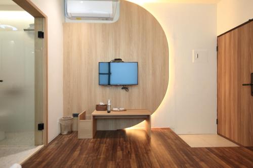 Supervisor Double Room image 6