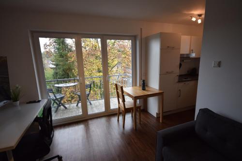 設施, Nestwerk Komfort R23-13 - Balkon, Arbeitsplatz & Hochschulnähe (Nestwerk Komfort R23-13 - Balkon, Arbeitsplatz & Hochschulnahe) in 里斯河畔比伯拉赫