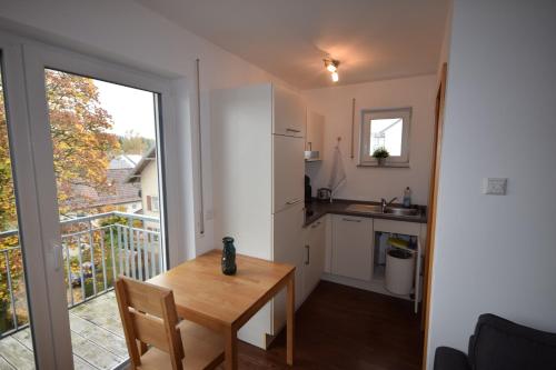 設施, Nestwerk Komfort R23-13 - Balkon, Arbeitsplatz & Hochschulnähe (Nestwerk Komfort R23-13 - Balkon, Arbeitsplatz & Hochschulnahe) in 里斯河畔比伯拉赫