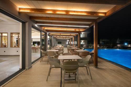 Facilities, Mare Village Hotel in Krionerida