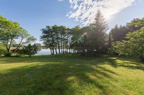 Okolí, Wildgans - Stilvolles Ferienhaus mit Terrasse, Seeblick & Naturidylle am Loppiner See in Jabel