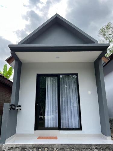 Makarma Resort Lombok Room Type - Standard Double Room Makarma Resort Lombok Room Type - Standard Double Room