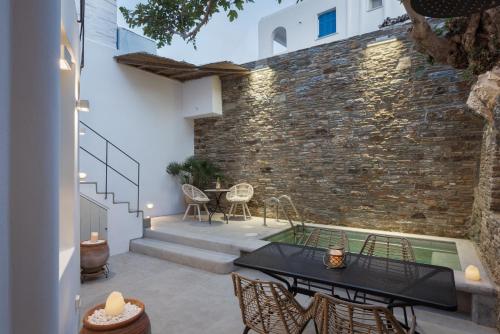 Porto Sereno Andros Suites Porto Sereno Andros Suites