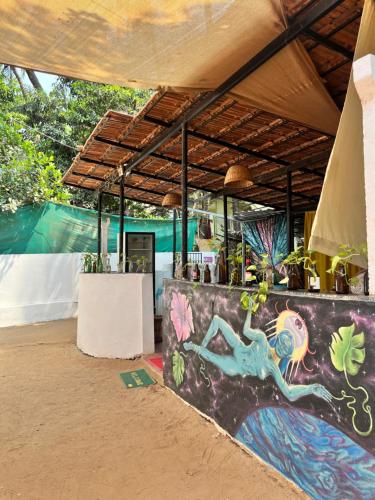 Facilities, Spaceland in Mandrem