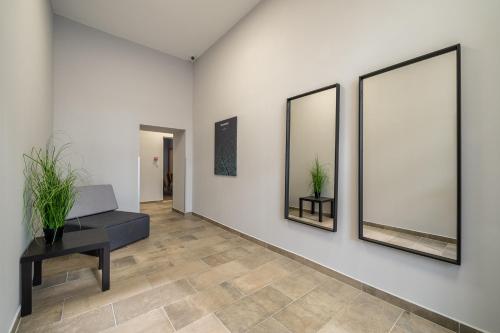 Full Moon Budapest - image 6