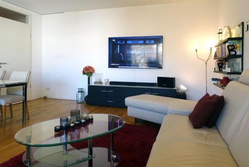 Two-Bedroom Apartment with Balcony image 10