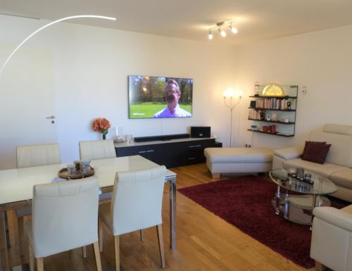 Two-Bedroom Apartment with Balcony image 8