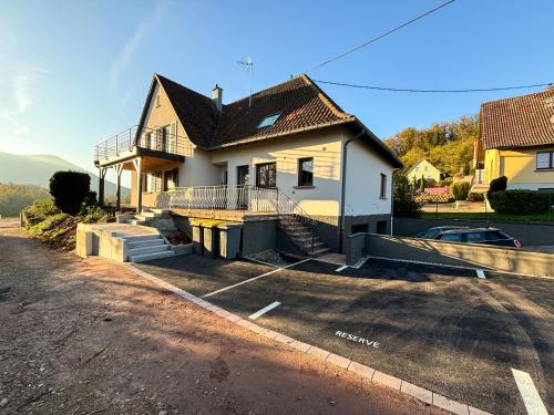 聖莫里斯河畔 Les Reflets du Chateau - Parking Gratuit - Cosy & Moderne - Route des vins 4星级 单人房 外观