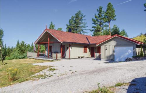 . Stunning Home In Setskog With Kitchen