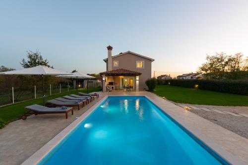 Holiday House Brig - Accommodation - Žminj
