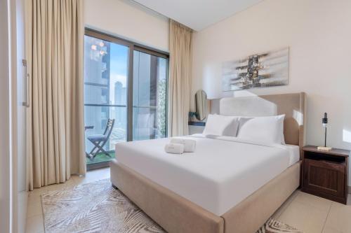 STAY BY LATINEM Luxury 1BR Holiday Home CVR B2303 near Burj Khalifa, Dubai (Foto 9)