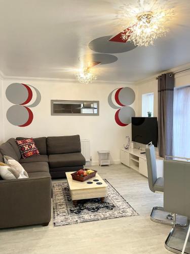 The Madison Apartment, Dagenham