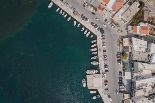 Porto Sereno Andros Suites Porto Sereno Andros Suites