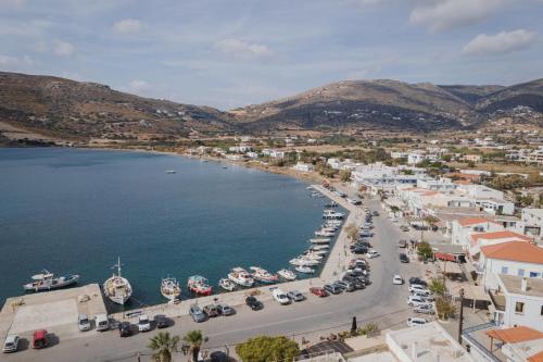 Porto Sereno Andros Suites Porto Sereno Andros Suites