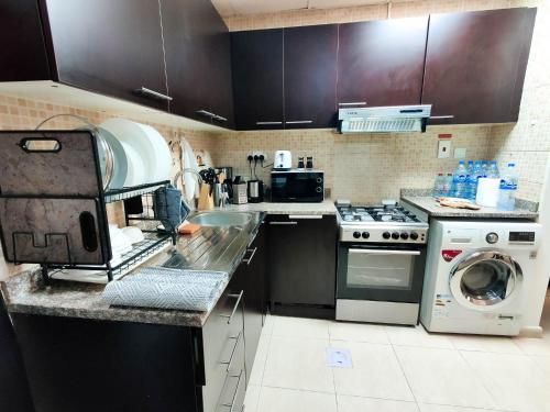 Elegant Fresh 1BR with Heated Pool, just steps from Mall, Restaurants & Fitness center, Dubaï (photo 8)