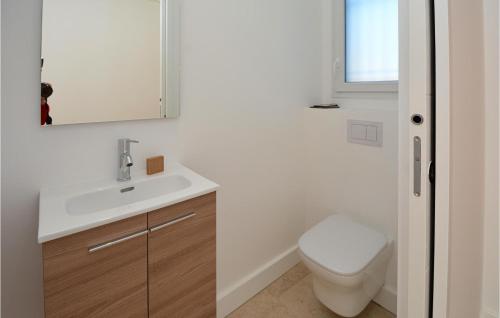 Two-Bedroom Holiday Home image 1