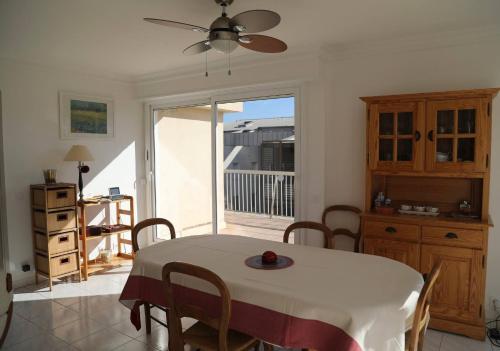Sète - bel appartement 4 étoiles avec terrasse vue Saint Clair - plein centre - garage, Sète (foto 4)