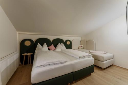 611382899 Familienhotel Felsenhof