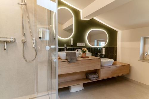 611386521 Familienhotel Felsenhof