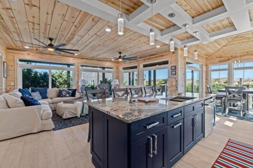 Marianne’s Marianne’s