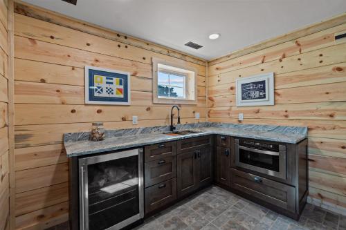 Marianne’s Marianne’s