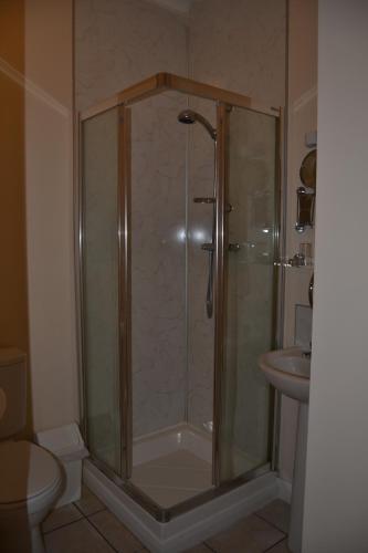 Twin room, private bathroom