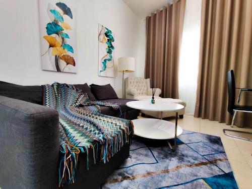Elegant Fresh 1BR with Heated Pool, just steps from Mall, Restaurants & Fitness center, Dubaï (photo 7)