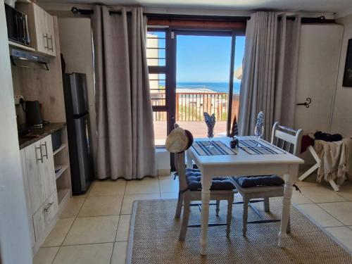 Studio Apartment with Balcony room in A Time And A Place