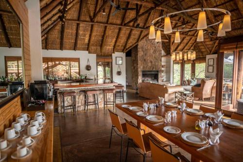 Tshwene Lodge South Africa