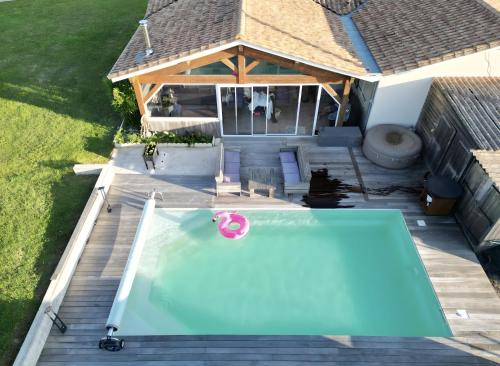 Maison De Vacances Avec Piscine gîte à louer Saint-Germain-de-Grave