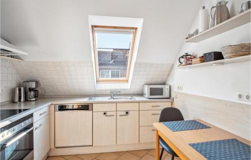 köök, 2 Bedroom Beautiful Apartment In Wendisch Evern in Wendisch Evern