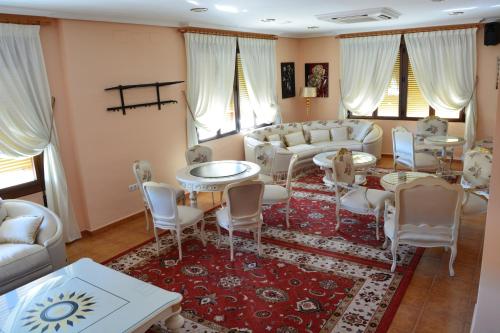 společenská místnost / TV salónek, Hotel Flor de la Mancha in La Roda