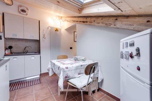 Wonderful attic in city centre, Turin (photo 4)