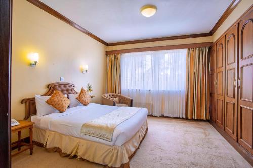 Sirikwa Hotel Room Type - Executive Suite