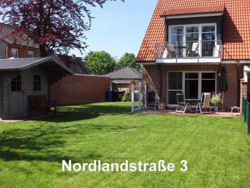 Robinie in Norddeich, Deutschland