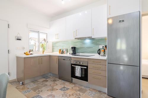 Kitchen, Riad Paraiso en plena naturaleza con piscina privada en Malaga in Maqueda